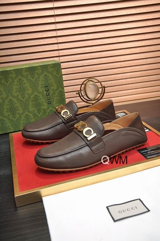 Gucci Men's Shoes 842